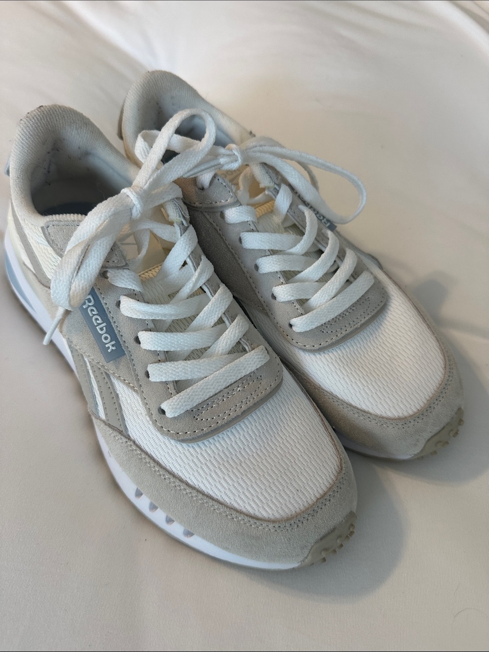 Reebok White and Light tan/gray ortho light Sneakers